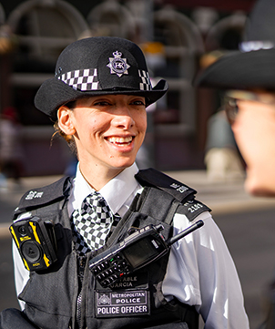 Met woman police officer